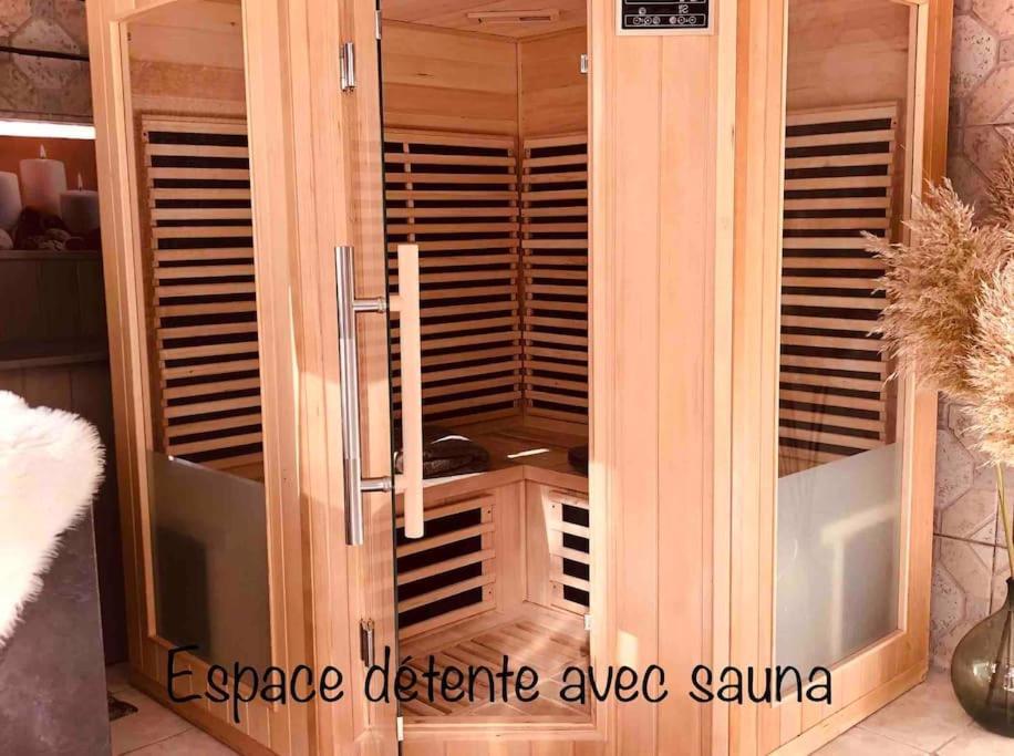 Lilly & Cie : Jacuzzi - Sauna -Piscine Apartment Saint-Martin-d'Ablois Bagian luar foto